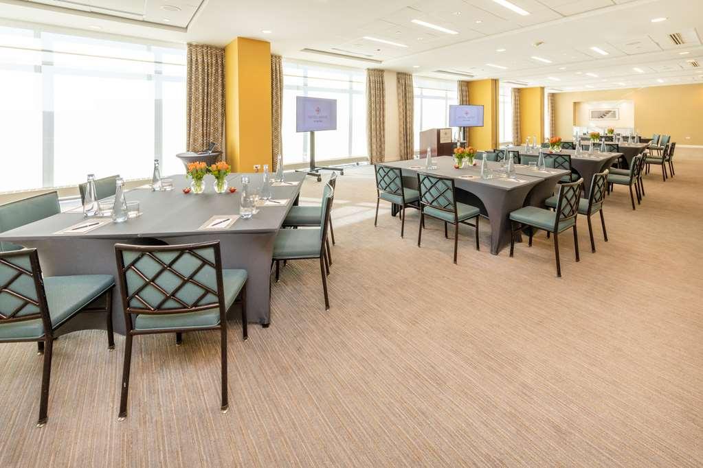 Hotel Arista Naperville Interiør billede
