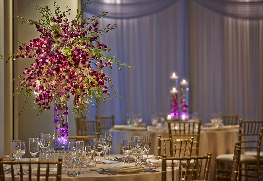 Hotel Arista Naperville Restaurant billede