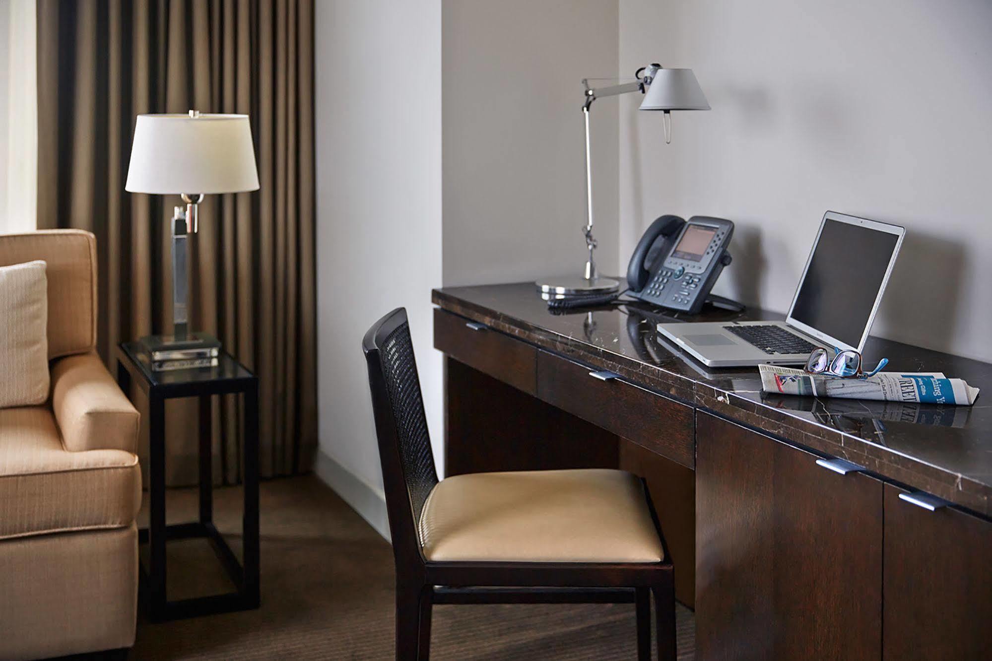 Hotel Arista Naperville Eksteriør billede